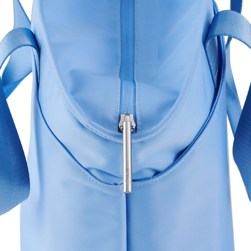 lunch-tote-s9 5341821_03-Swell-Lunch-Tote-Bag-Chambray-Blue-Zipper-Detail_8768.jpg
