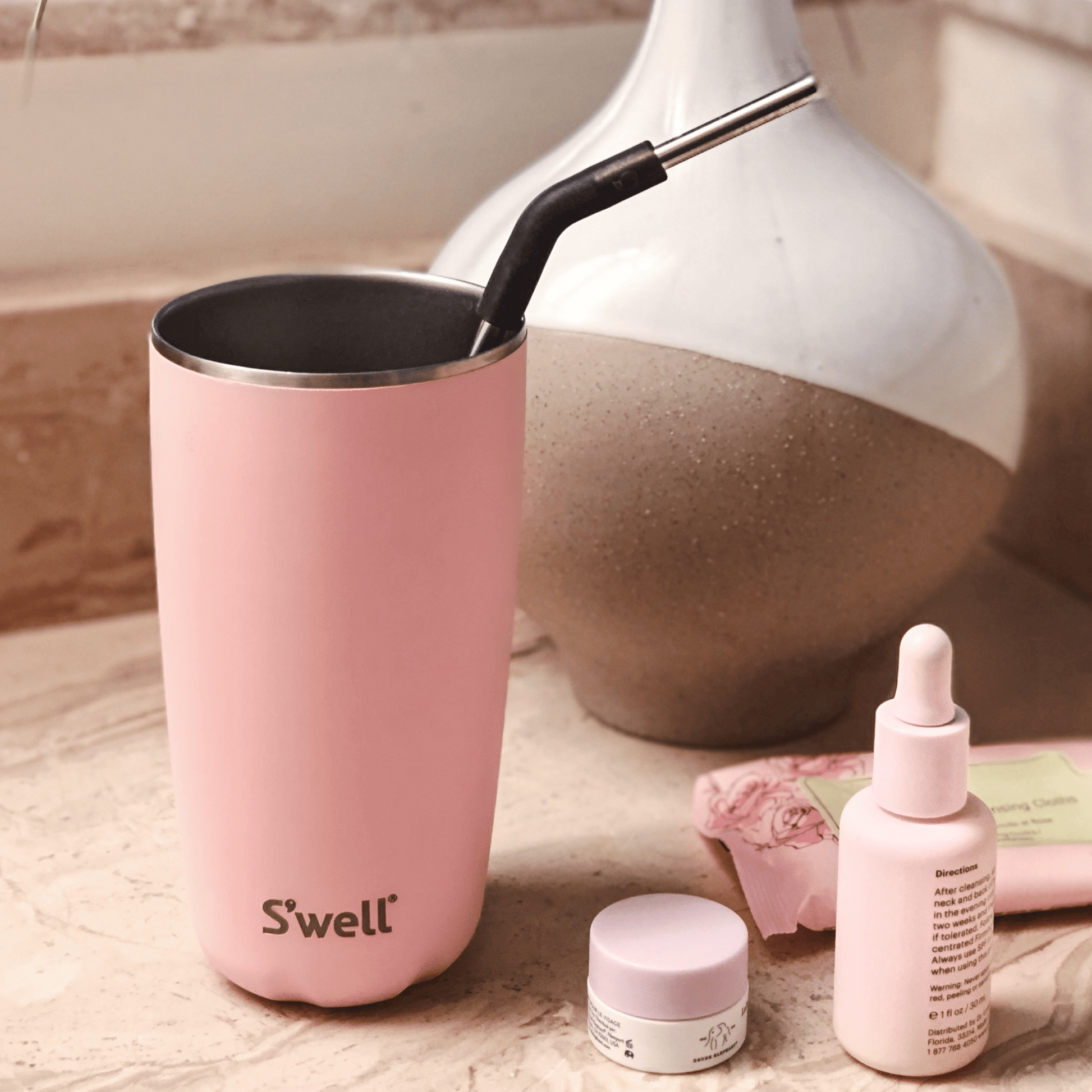 stainless-steel-straw-set-o2 Swell-Stainless-Steel-Straw-Set-Lifestyle.png
