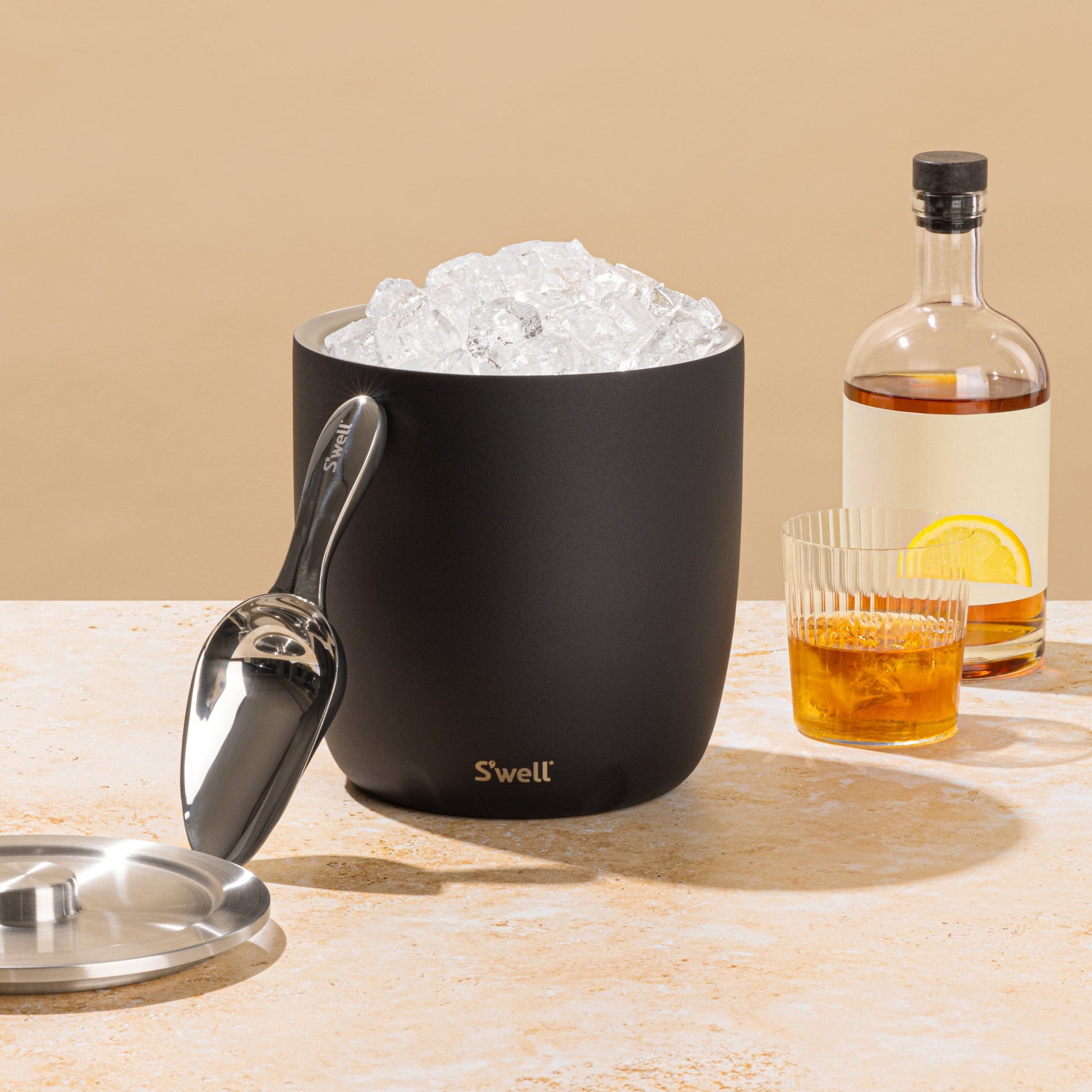 xl-sip-and-chill-bundle-j8 SwellONYXXLBARWARESETLifestyle.jpg